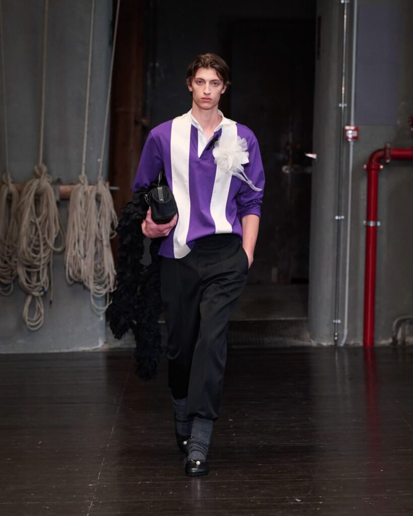 Look 9 AMEDEO A rugby jersey in cotton jersey and silk-satin with cotton wingtip collar and jet beaded detail.