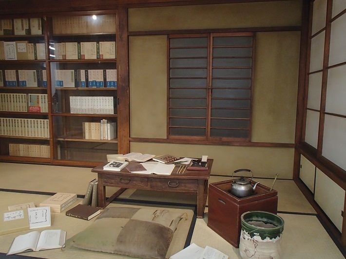 Novelist Nagai Kafu's study recreated at Ichikawa City Hall | Chiba Prefecture